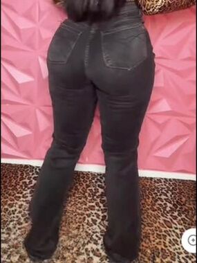 ChicCurve Jeans